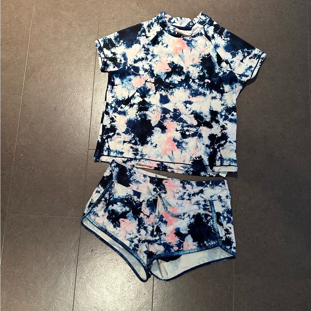 Athleta girl swim shorts/top size 8/10